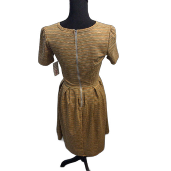 New NWT LuLaRoe Amelia Small S Dress Gold Yellow Brown Patterns - Picture 6 of 7